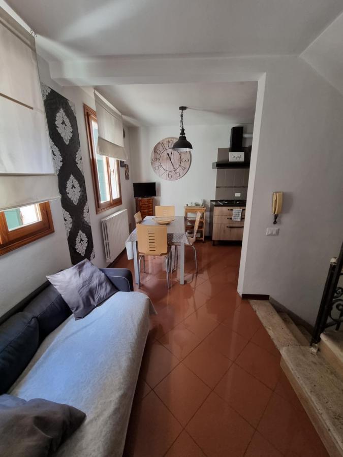 Residenza Al Volto Apartment Venesia Bagian luar foto