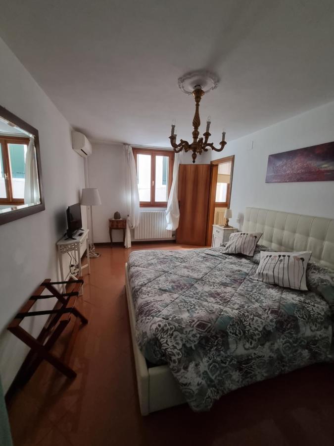 Residenza Al Volto Apartment Venesia Bagian luar foto