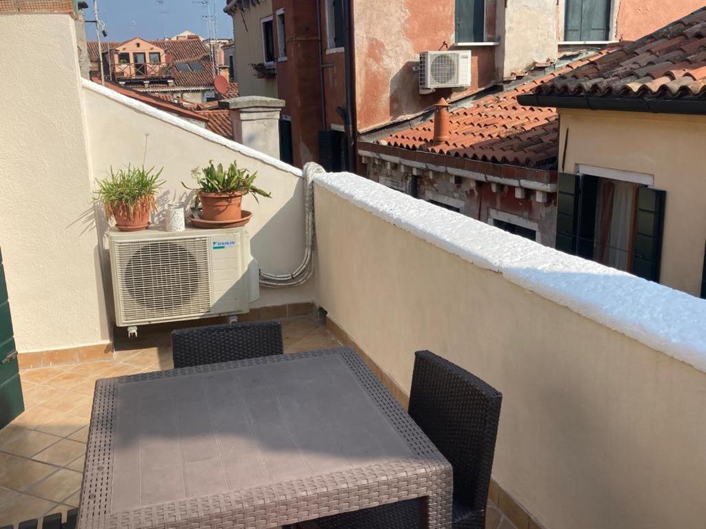 Residenza Al Volto Apartment Venesia Bagian luar foto
